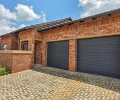 Townhouse for sale in Noordheuwel