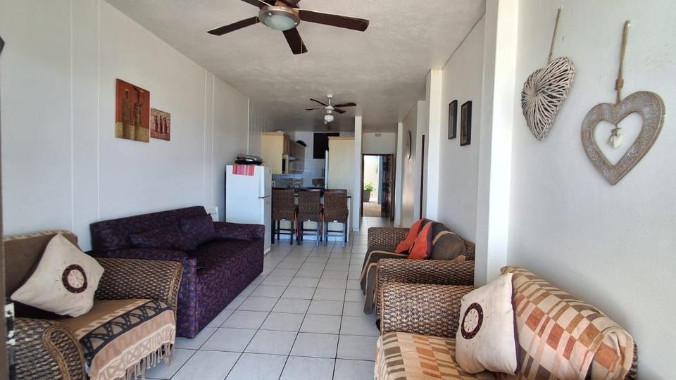 2 Bedroom Apartment / flat for sale in Manaba Beach - P24-116898014