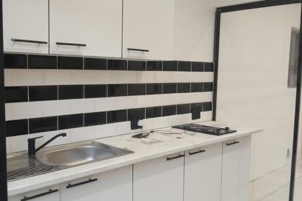 This is a must view!! Lean living  with a Lock and Go taken to another Level! This is a ...