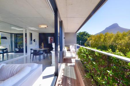 R 5 800 000