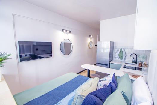 0.5 Bedroom Apartment / Flat to rent in Cape Town City Centre