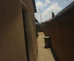 House for sale in Mmesi Park