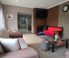 House for sale in Brackendowns