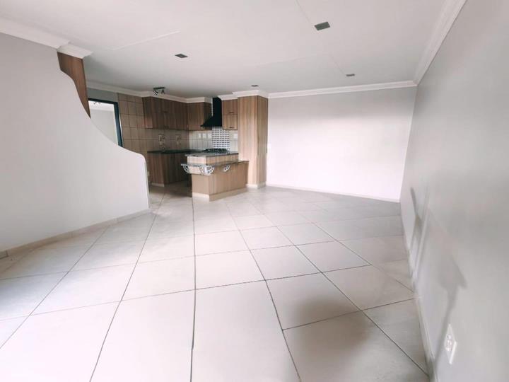 Listing number: P24-116926377, Image number: 3