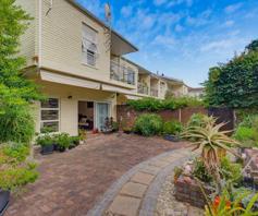 Townhouse for sale in Claremont Upper