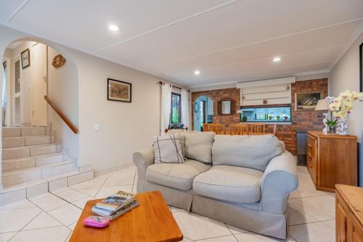 2 Bedroom Townhouse for sale in Kloof