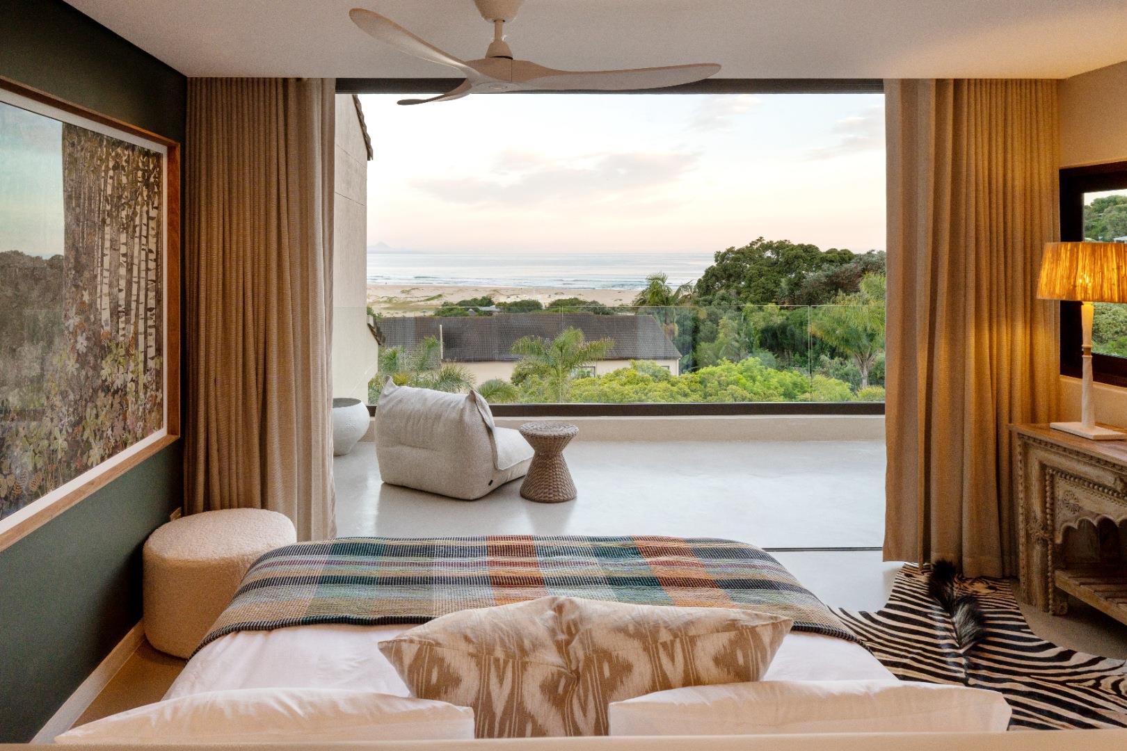 Photo of 3 Bedroom Apartment / flat to rent in Lookout Beach