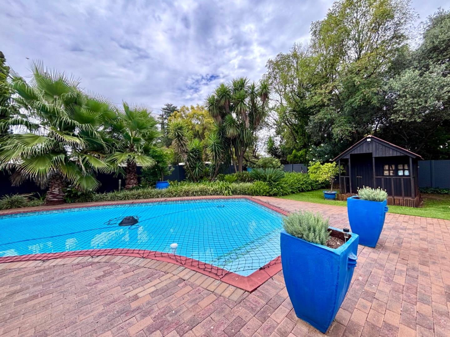 3 Bedroom House for sale in Vanderbijlpark SW 5 - P24-116935098