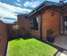 Townhouse for sale in Bethlehem Central