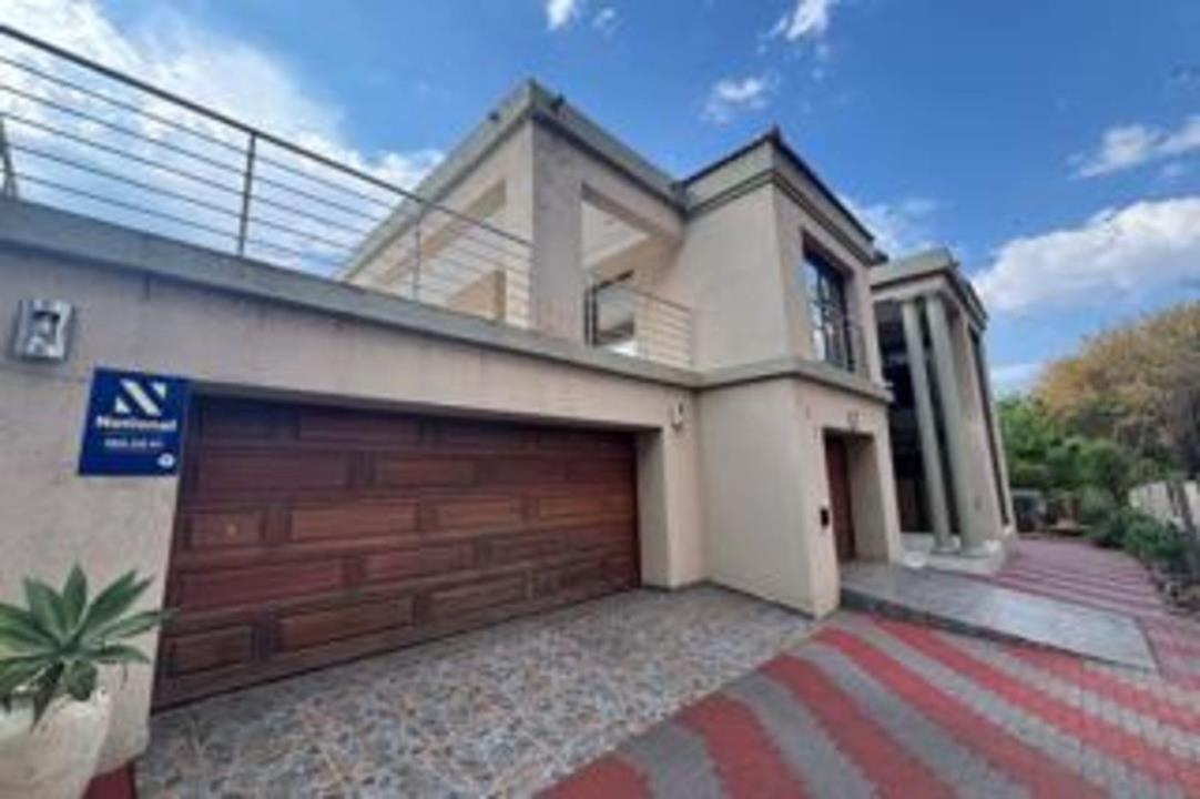 6 Bedroom House for sale in Bendor - 123 Bendor Drive - Polokwane