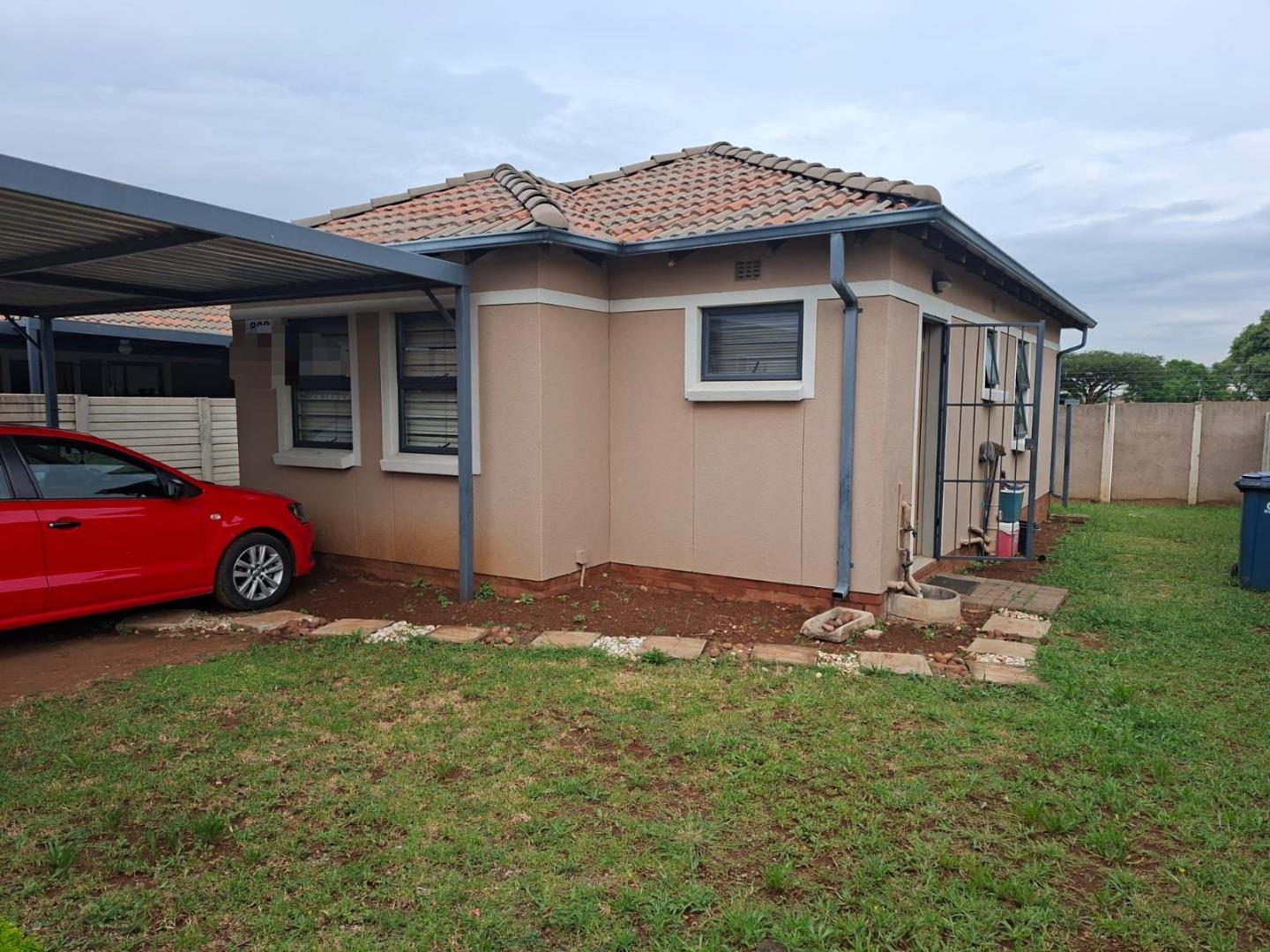 3 Bedroom House for sale in Andeon - P24-116928814