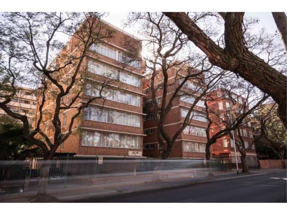 Listing number: P24-117561459, Image number: 1