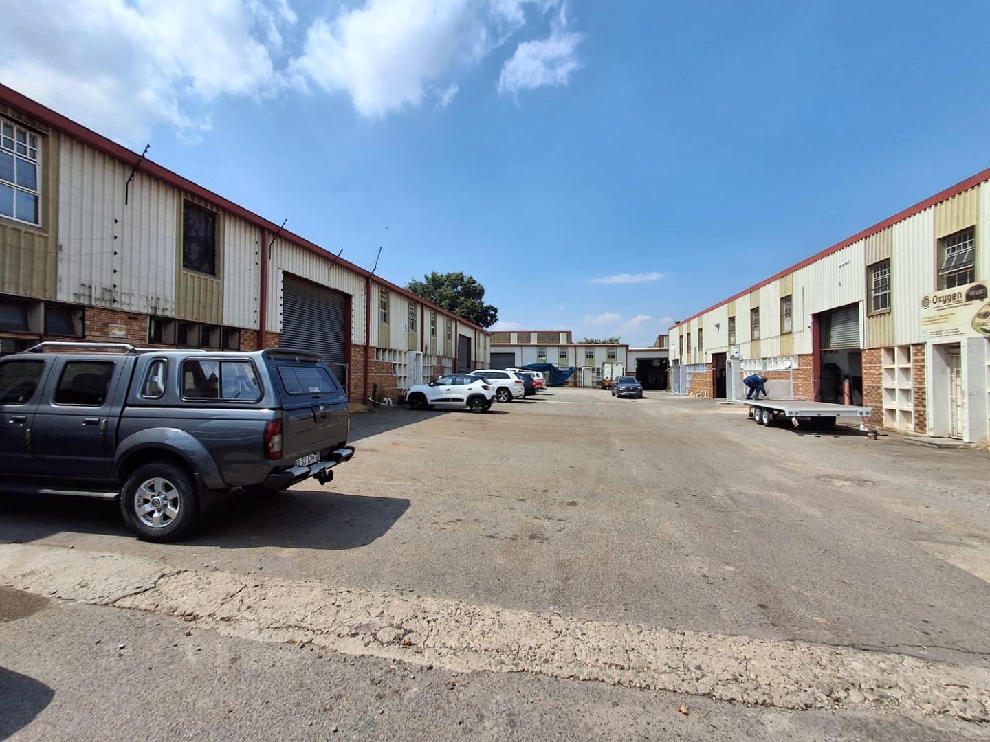 Industrial property to rent in Denver - 25 -, 256 Main Reef Road - P24 ...