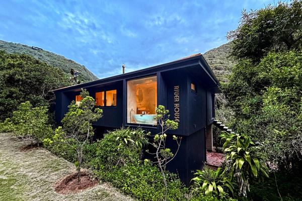 Exclusive joint mandate!

Prepare to experience life at its absolute peak. Perched right at the river mouth with a commanding view of ...