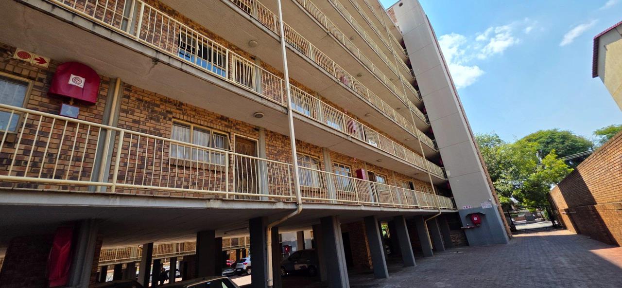 Listing number: P24-116962197, Image number: 1