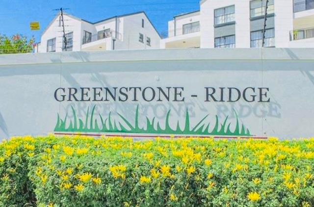 3 Bedroom Apartment / flat for sale in Greenstone Hill - P24-116962627