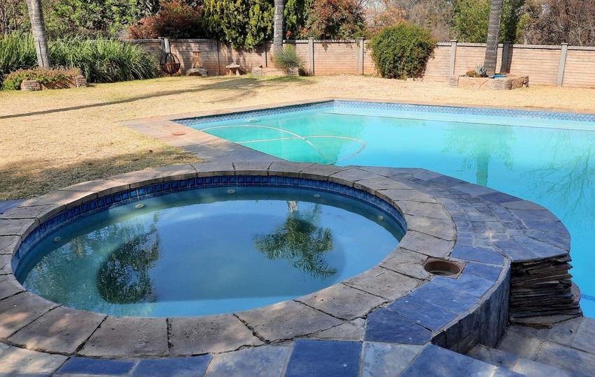 Farm for sale in Holfontein - P24-113035334