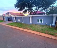 House for sale in Dawn Park