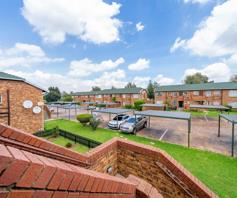 Apartment / Flat for sale in Farrarmere