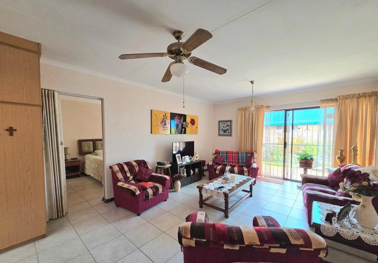 Listing number: P24-116979206, Image number: 3, Image