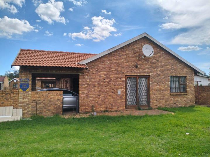 2-bedroom-house-for-sale-in-dunnottar-p24-116980753