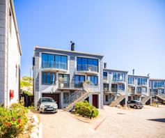 Townhouse for sale in West Beach