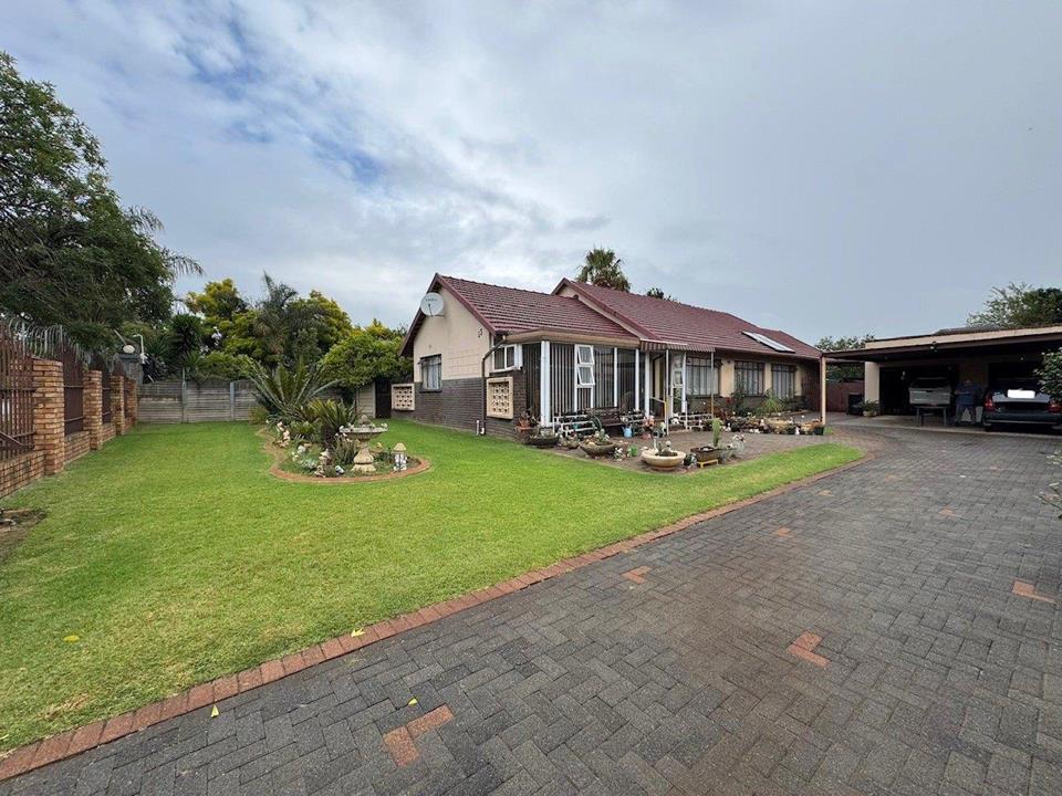 Listing number: P24-116986633, Image number: 1
