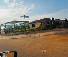 House for sale in Soshanguve East Ext 6