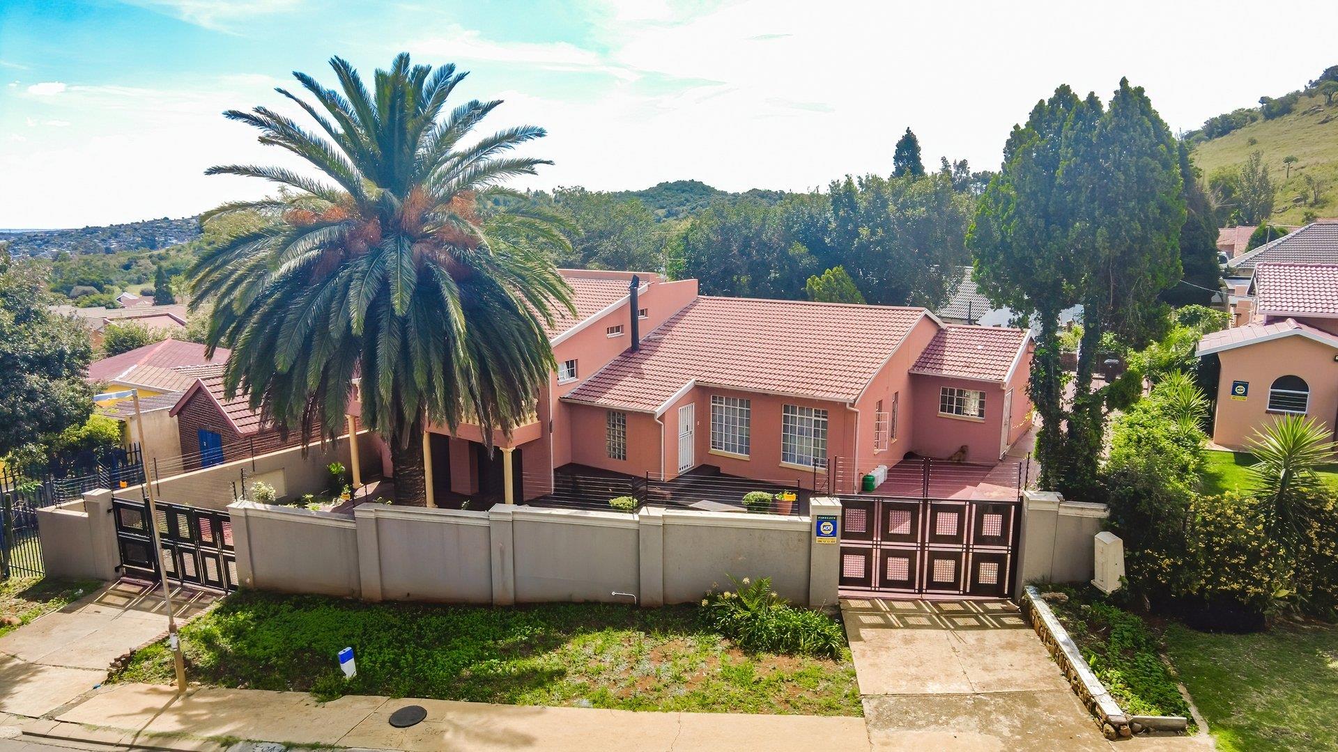 Naturena Property : Property and houses for sale in Naturena ...