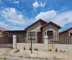 House for sale in New Payneville