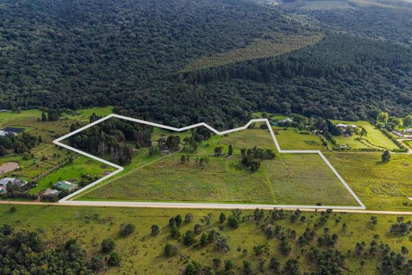 3 Bedroom Farm for Sale in Stutterheim