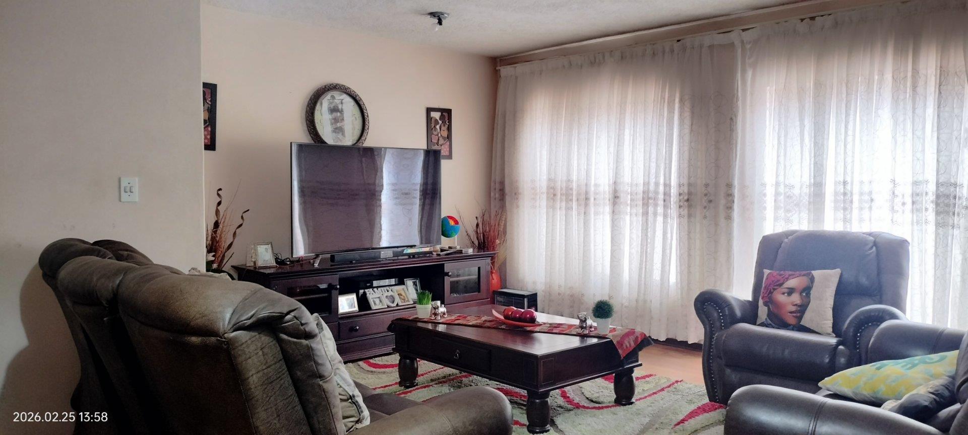 Apartment / Flat for Sale in Witbank Ext 10