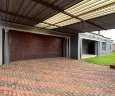 House for sale in Protea Glen