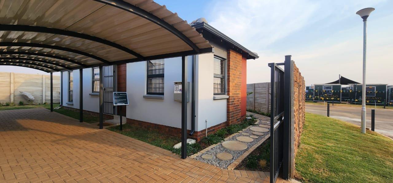 3 Bedroom House for sale in Sky City - 1233 Rooi Street - P24-116995367