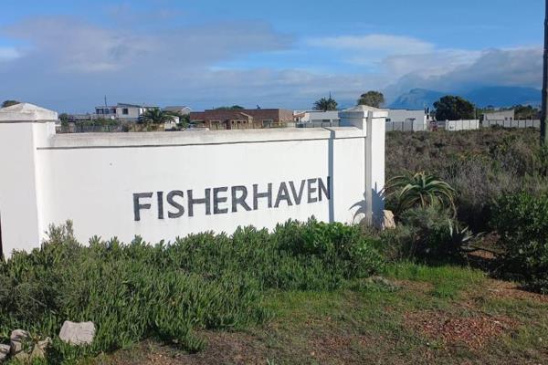 On offer is this vacant land situated in a good location. Surrounded by beautiful homes ...