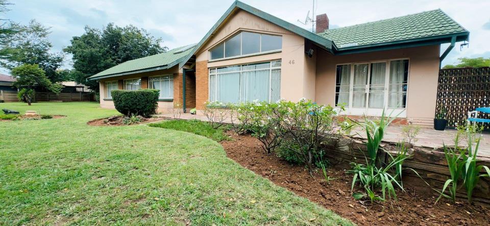 3 Bedroom House for sale in Three Rivers - P24-116996337