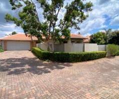 Townhouse for sale in Eldoraigne