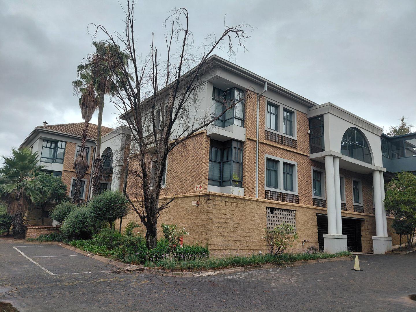 Commercial property to rent in Fourways - 10 Fourways Boulevard - P24 ...