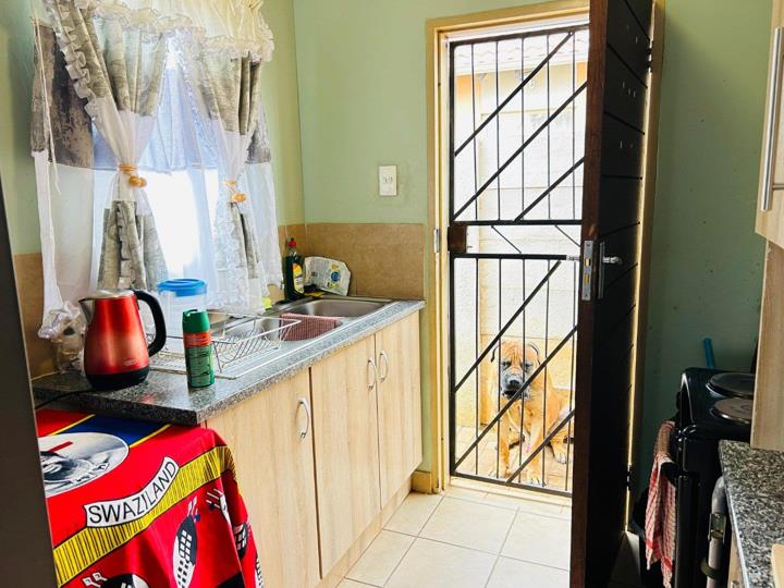 3 Bedroom House for sale in Palm Ridge - 2221 Chrimata Avenue - P24 ...