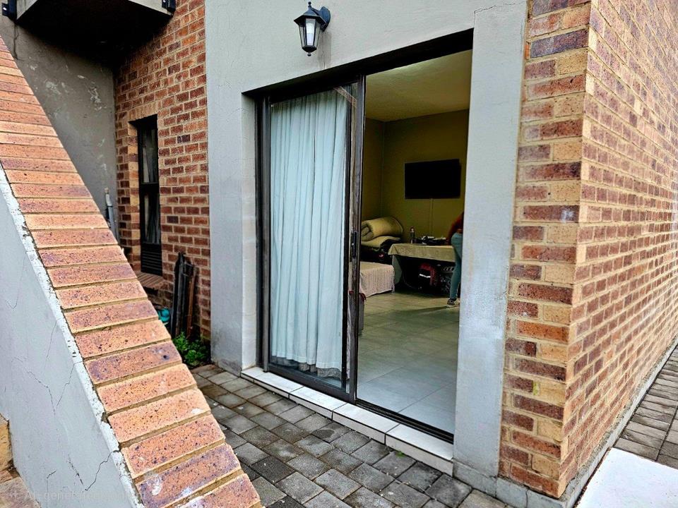 1 Bedroom Apartment / Flat for Sale in Terra Nova, Secunda
