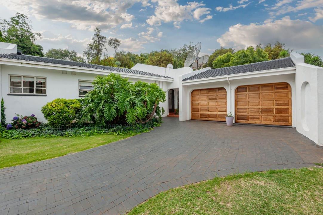 3 Bedroom House for sale in Mulbarton - P24-117004773