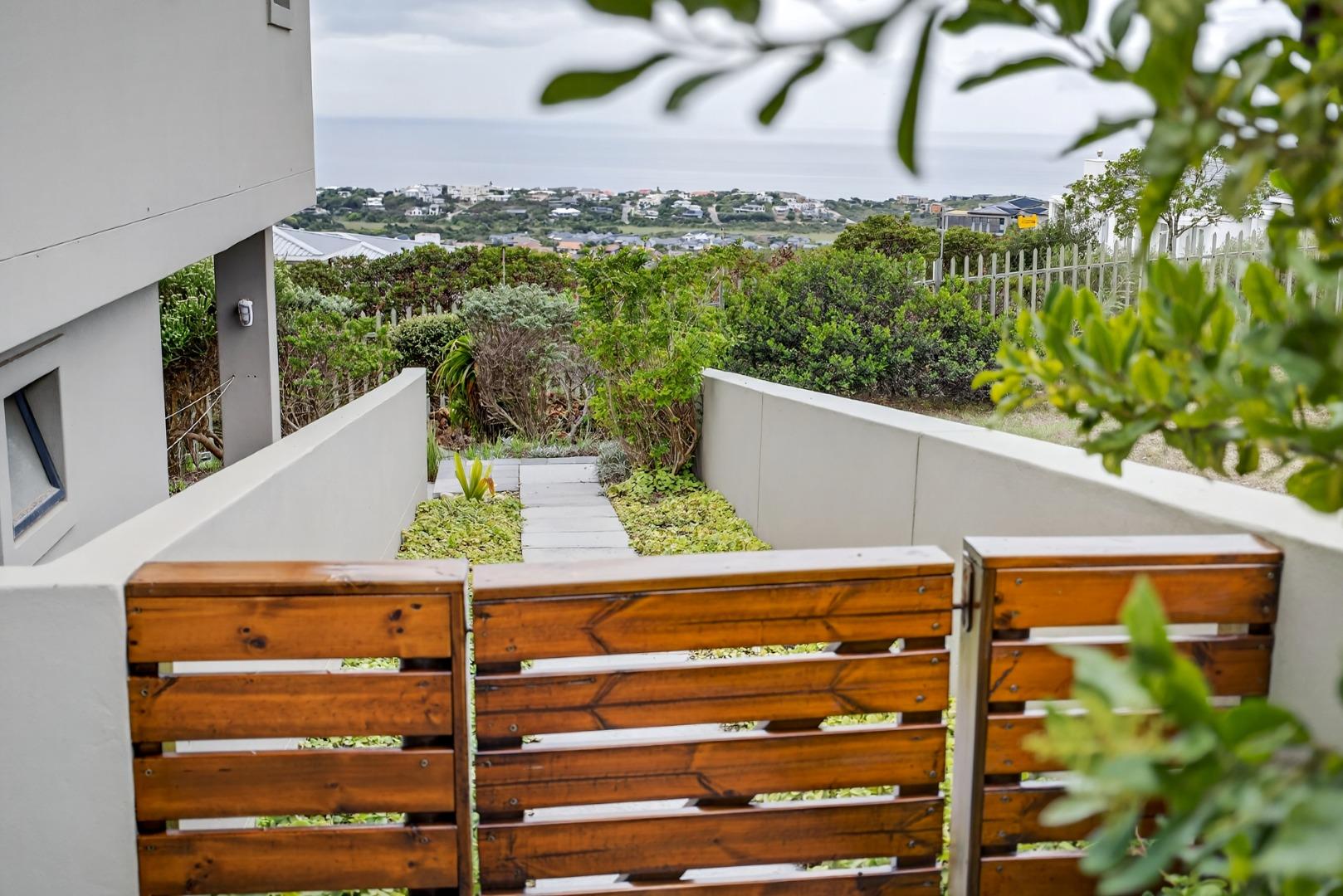 2 Bedroom Apartment / flat to rent in Whale Rock Heights