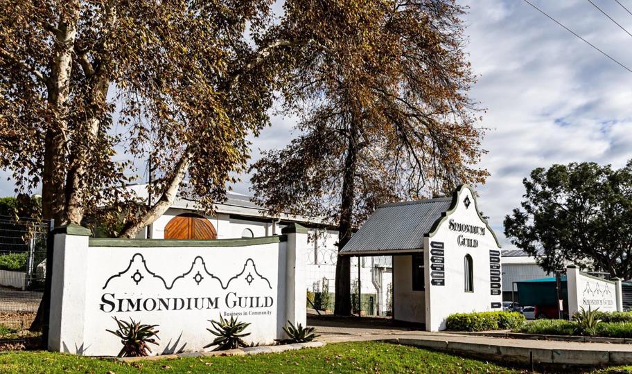 Commercial property to rent in Simondium - P24-117009408