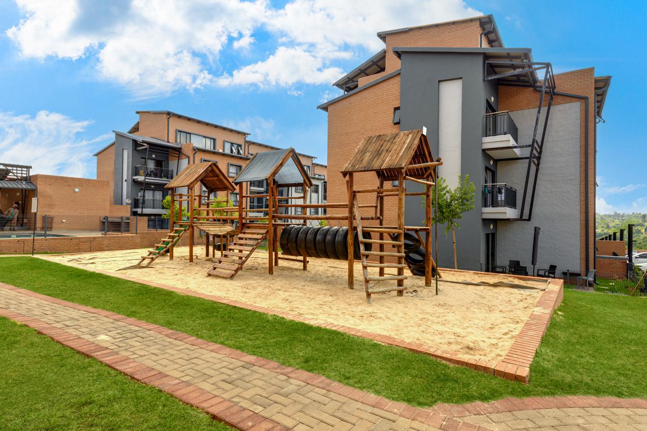 2 Bedroom Apartment / flat for sale in Waterfall Ridge - P24-117278994