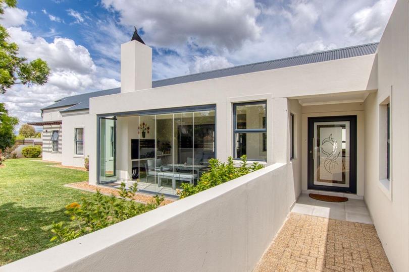 Listing number: P24-117012370, Image number: 2, Image