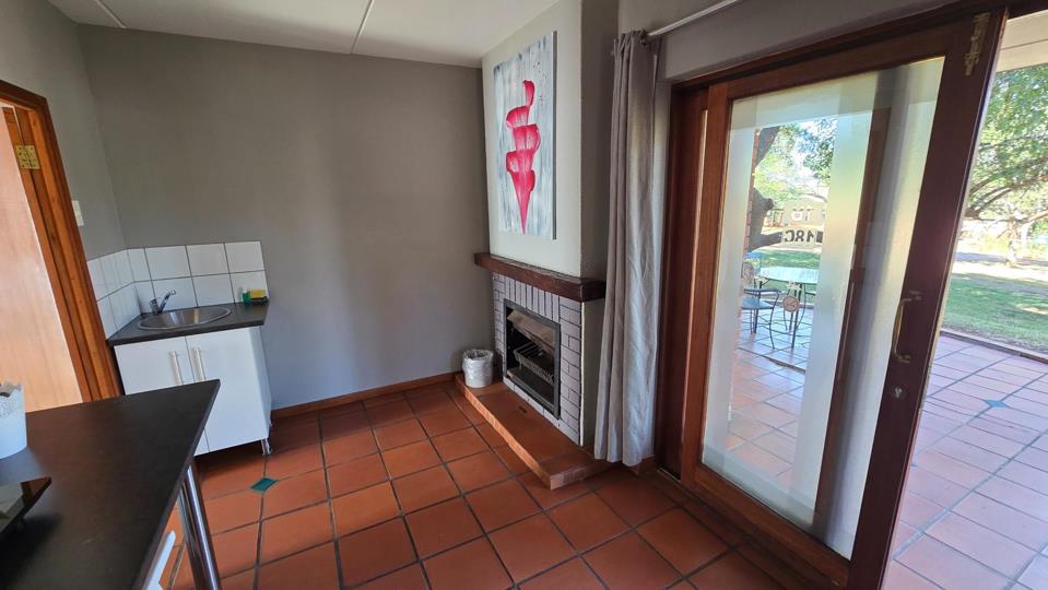 3 Bedroom Townhouse for sale in Greenway Woods - 1 Pinelake Drive - P24 ...