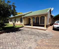 House for sale in Flora Gardens