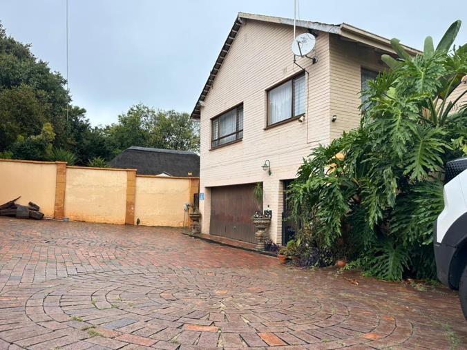 4 Bedroom House for Sale in Ferndale