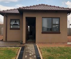 House for sale in Soshanguve VV