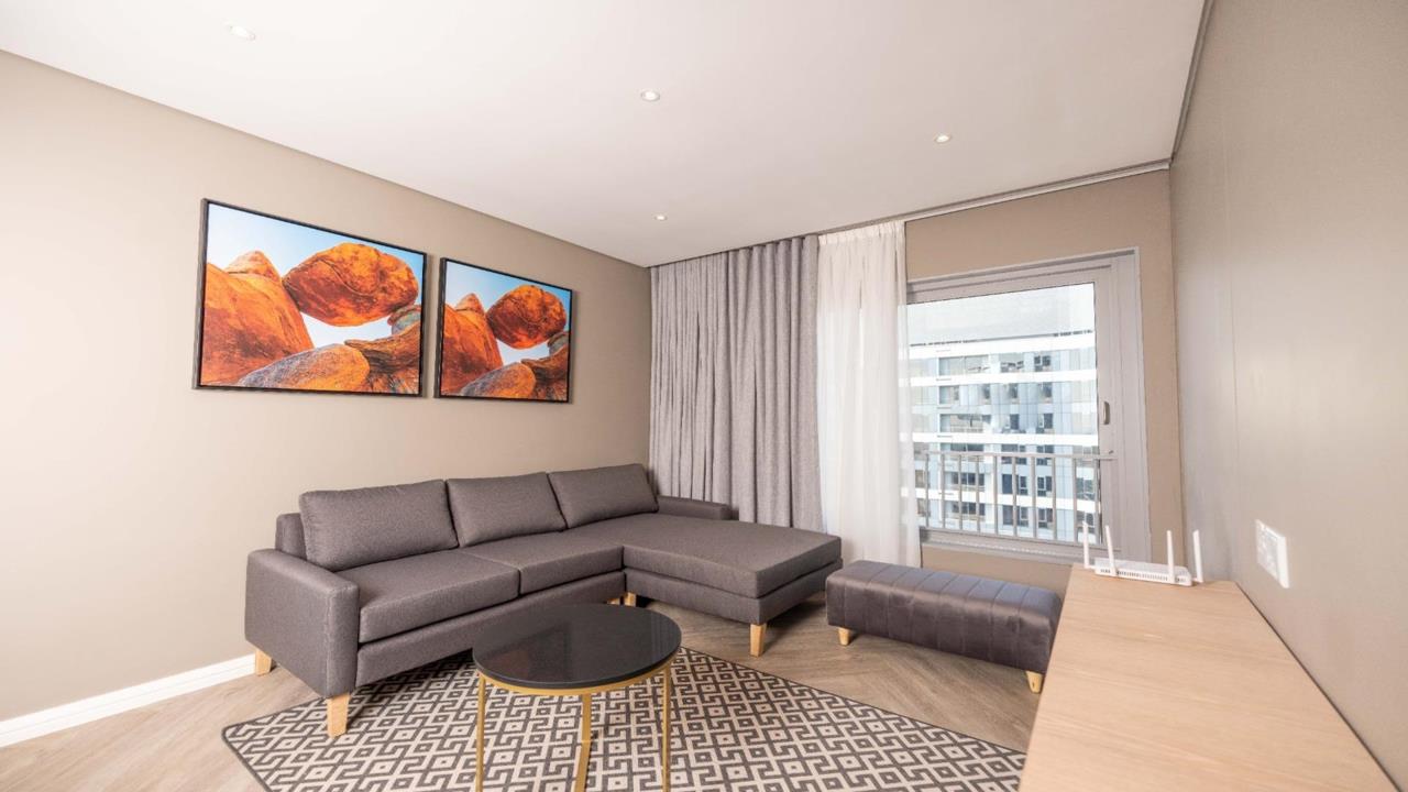 Listing number: P24-117642999, Image number: 1